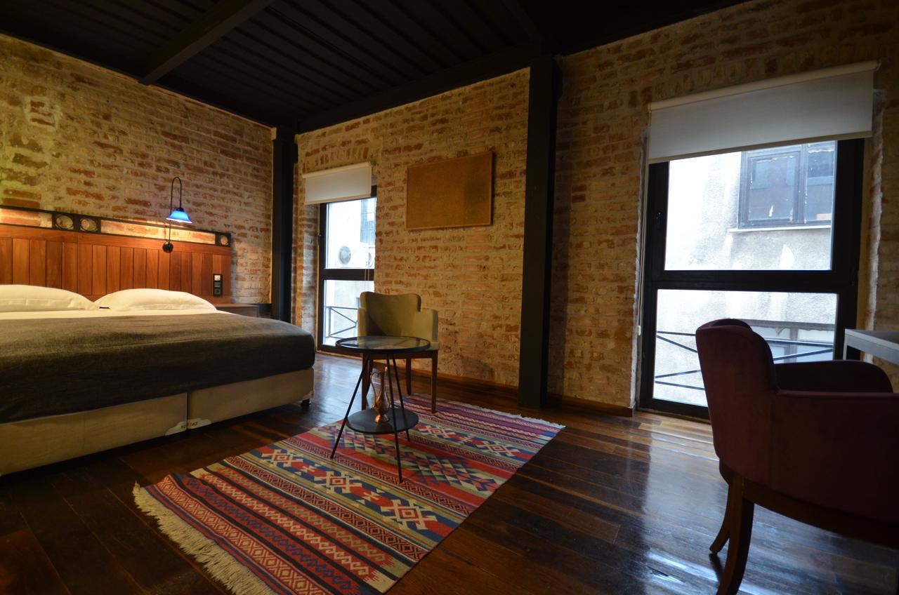 Uenver Galata Apart Istanbul Exterior photo