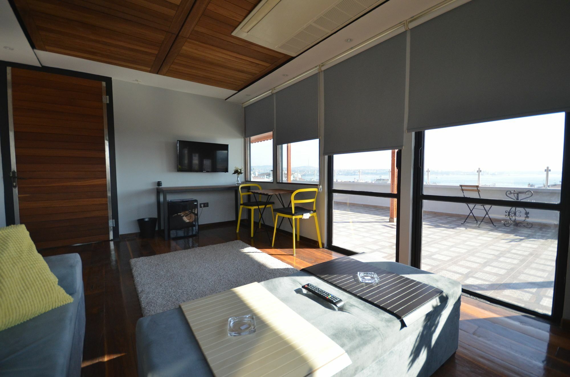Uenver Galata Apart Istanbul Exterior photo